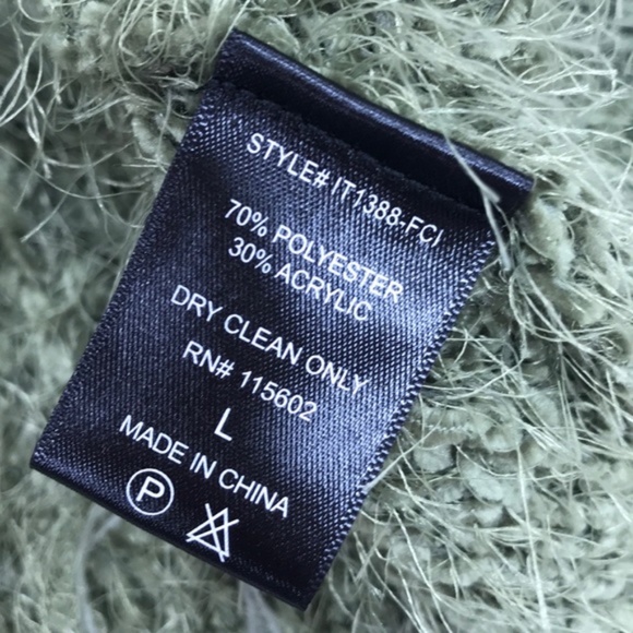 ALL IN FAVOR Mock Neck Long Sleeve Knit Sweater - Picture 6 of 7